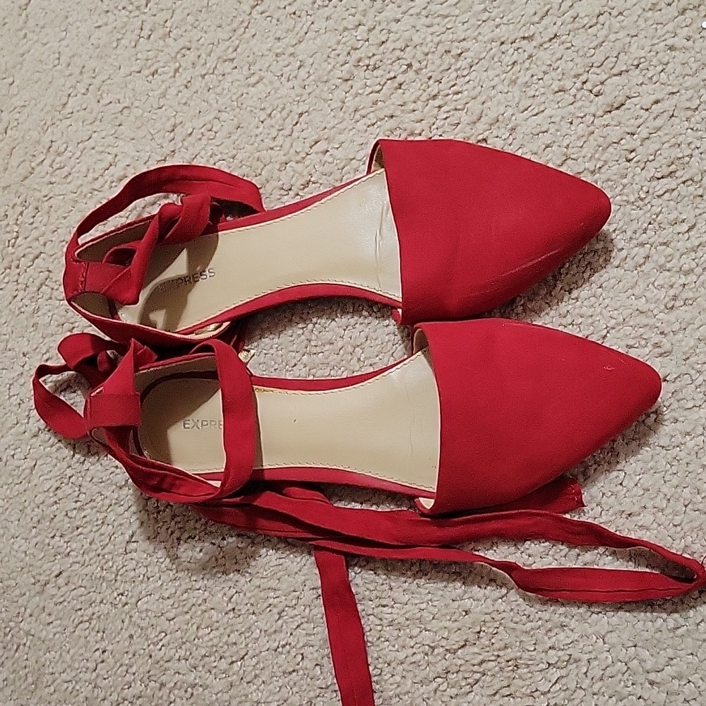 Express shoes